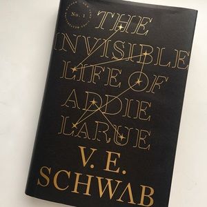 The Invisible Life of Addie Larue-HARDCOVER